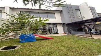 HARGA PELIT BANGET, ASIK PARAH NIH, RUMAH DI KOMPLEK MEWAH DI KOTA BARU BANDUNG