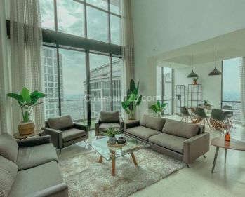 Ritz Duplex 4 BR 280 m² Private Lift Usd 3500 Kemang Village
