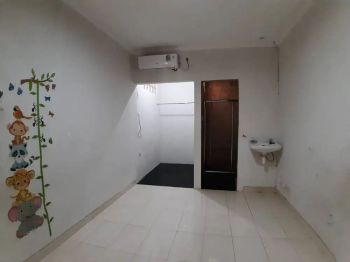 Perumahan Raffles Hills Blok EG 3/10,Cibubur,Strategis,Harga Nego