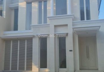 Dijual Rumah The Mansion Pakuwon Indah