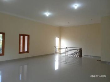 Disewakan Ruko Tingkat Serayu