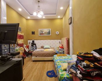 Gudang beserta usaha aktif air isi ulang dekat ringroad mojosongo