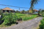 thumbnail-tanah-dekat-pantai-rangkan-ketewel-gianyar-lingkungan-villa-10