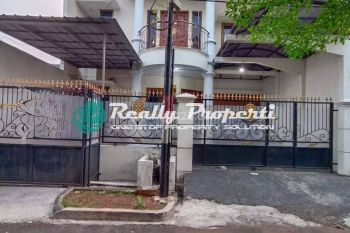 Disewakan Rumah 2 Lantai 
Bisa untuk Kantor di Masnaga Jakasetia 
Bekasi Selatan