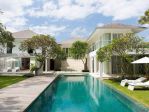thumbnail-luxury-villa-with-walking-distance-to-the-beach-at-canggu-6