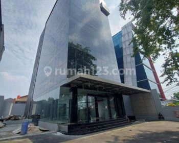 Jual Gedung Baru Kl.buncit Raya 6 Lantai Lokasi Strategis