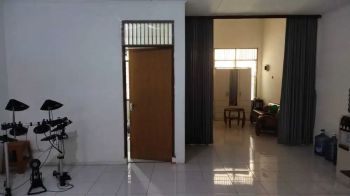 Disewa Rumah 2 Lantai di Kelapa Gading
