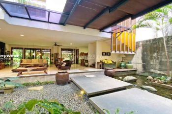 Rumah Mewah Siap Huni Dalam Komplek Permata Hijau Jaksel