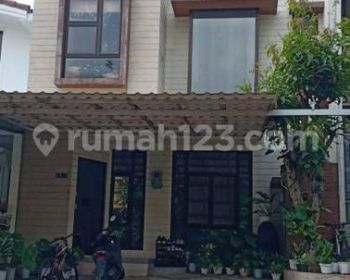Dijual Rumah 2 Lantai Siap Huni Full Furnish di Perumahan Legenda Wisata Cibubur