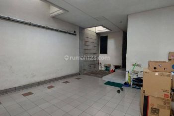 Rumah phinisi permai pik luas 770m2 2 lantai semi classic