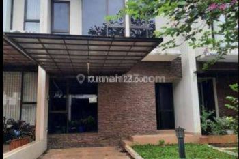 Rumah 2 Lantai Fasilitas Club House di Pondok Cabe
