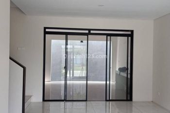 Rumah Baru Semi Furnish di Tarubhawana Kota Baru Parahyangan Bdg