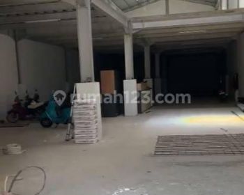 Di Sewa Gudang 2 Lantai di Prepedan Kalideres Jakarta Barat