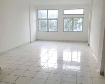 Ruko Gandeng 3 Lantai di Cibinong Bogor Turun Harga