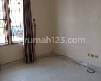 Dijual Rumah Bagus Taman Palem Lestari Blok Bagus Tidak Banjir