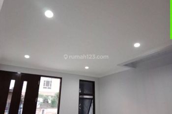 Harga Express Rumah Hook 2 Lt Antapani Kota Bandung 93M10