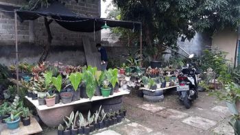 Rumah Kosan 5 Kamar Tidur dan 1 Toko di Jatimurni, Jawa Barat