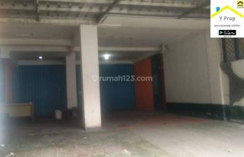 Disewa Ruang Usaha Palmerah, Cocok Tuk Bengkel, Salon Mobil, Dll, Lb 9 X 13,