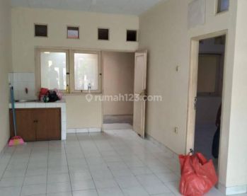 Disewakan muraahhh rumah puri gardena 2.