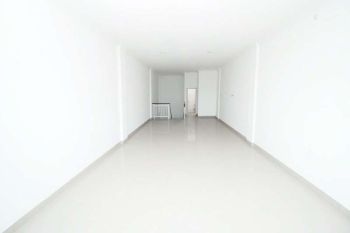 Ruko Ekslusif Di dekat Alun2 Kidul Solo