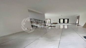 KAWASAN PALING MEWAH, RUMAH SIAP HUNI, COCOK UNTUK ANDA DI KOTA BARU PARAHYANGAN