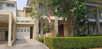Rumah Fully Furnished bagus siap huni di Alam Sutera