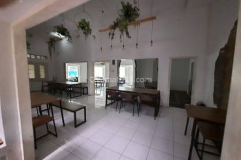Ruang Usaha di Sayap Riau Bandung Cocok Untuk Resto