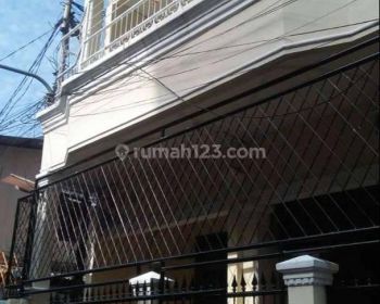 Rumah strategis siap huni di tanjung duren(TD65)