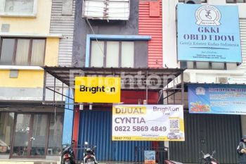 RUKO 3 LANTAI NEWTON SQUARE BOULEVARD LEGENDA WISATA CIBUBUR