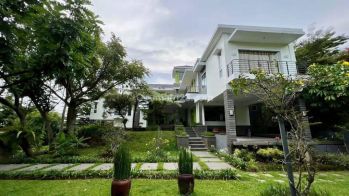 Jual tanah Dago giri , bonus villa cantik view exotic dekat dreampark Kota