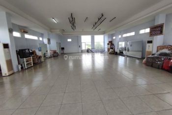 Ruang Usaha Tengah Kota, Strategis,dekat Simoang Lima