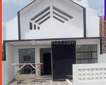Bagus Rumah Skandinavia Jatihandap Bandung Dkt Cisaranten 51H10