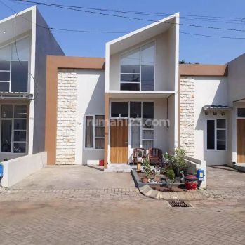 Rumah Sederhana Nuansa Asri di Tengah Kota Malang