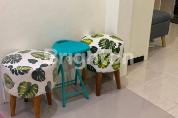 Sale Rumah: Rumah mungil