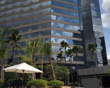 Dijual cepat Hotel *5 di Embong Malang, di Jantung kota Surabaya