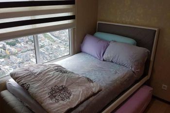 DISEWAKAN TAHUNAN CONDO GREENBAY PLUIT 2BR FURNISH TOWER L LANTAI TINGGI VIEW