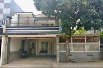Rumah Bagus Legenda Wisata Cibubur  Luas 200m2