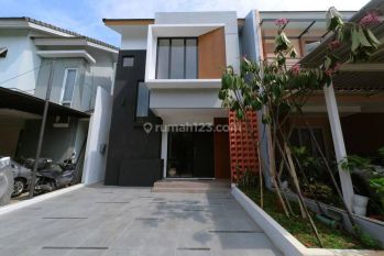 Rumah Baru Renovasi Dalam Cluster 2 Lantai SHM Nusa Loka Bsd City