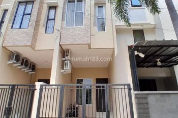 Rumah Lokasi Tenang Komplek GreenVille(GR53)