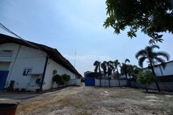 Gudang besar dan luas di kosambi dadap dekat bandara