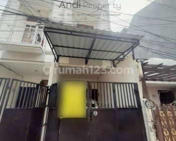 Rumah bagus siap huni strategis bebas banjir Tanjung Duren(TD179)