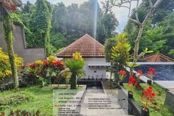 DIJUAL VILLA CANTIK VIEW SUNGAI DAN SAWAH DEKAT PUSAT KOTA TABANAN