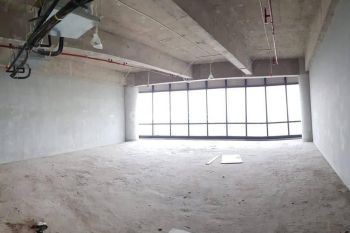 Office Ciputra World Surabaya Lantai 27 Hadap Timur Kondisi Bare