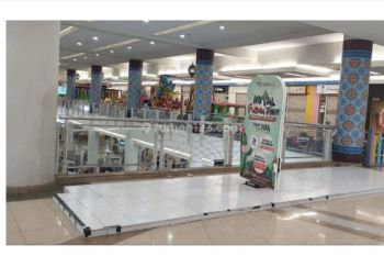 Space Komersial Royal Plaza