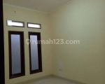 thumbnail-rumah-murah-dekat-stasiun-di-bintaro-sektor-2-tangerang-selatan-8