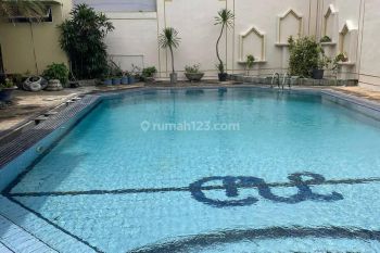 Rumah Ada Kolam Renang di Bintaro Dm 10961 Rs
