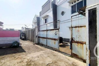 Gudang Sayap Holis Sumber Sari Dekat Tol Bandung