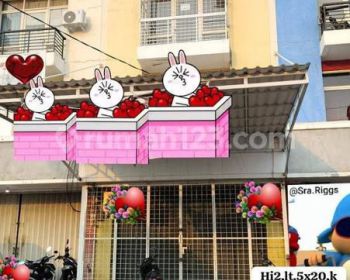 Ruko Untuk Kantor, Ekspedisi Siap Huni di Harapan Indah 13263 Er