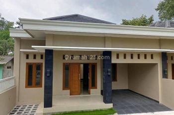 RUMAH MURAH SIAP HUNI DEKAT STADION MAGUWO