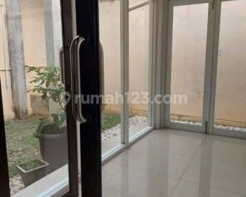 Di jual Rumah cantik langsung huni di duku bima bekasi